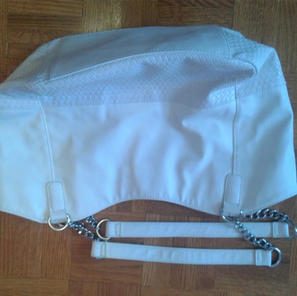 WHITE NINE WEST BAG - Picture 2 of 3
